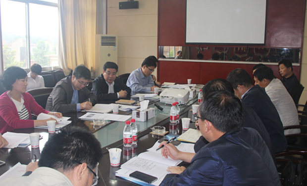 陜西省住房和城鄉建設廳廳長楊冠軍一行到堯柏環保調研市政污泥處置情況