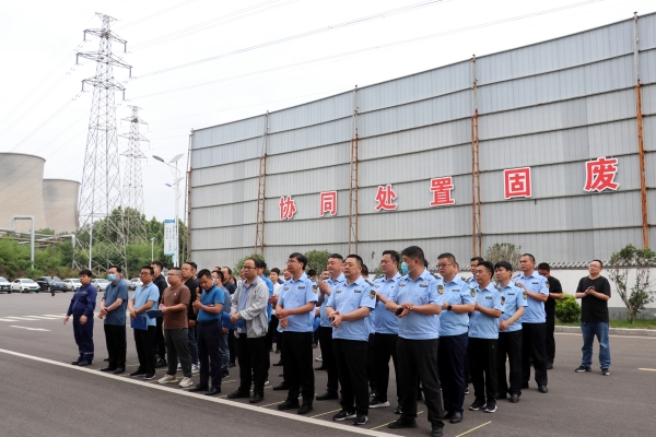 爭(zhēng)當(dāng)環(huán)保衛(wèi)士，共建綠色家園——登封海中組織開(kāi)展世界環(huán)境日主題宣傳活動(dòng)