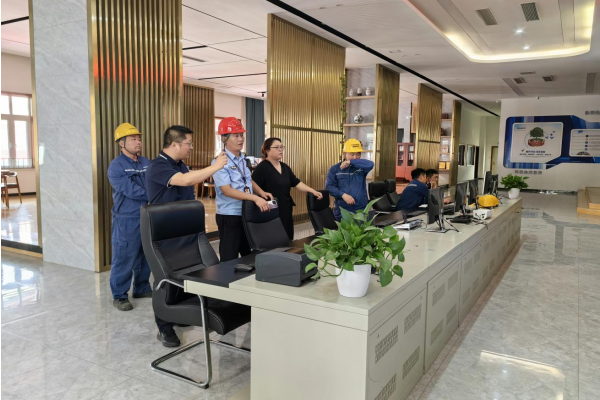 濟源市環(huán)境執(zhí)法分局一行蒞臨濟源海中調研指導