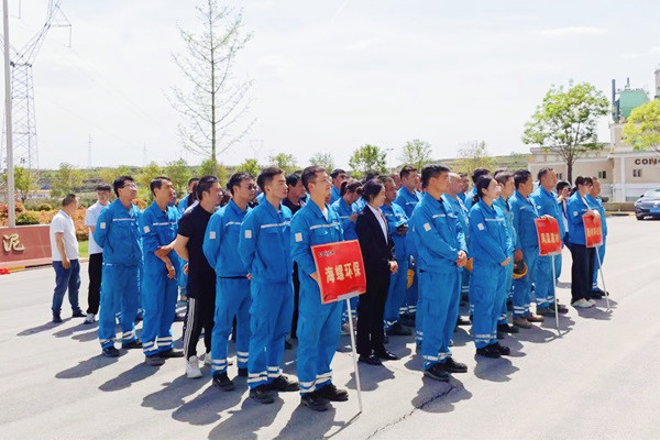 勞動創幸福、活力燃未來——銅川環保聯合鳳凰建材開展五一文體活動